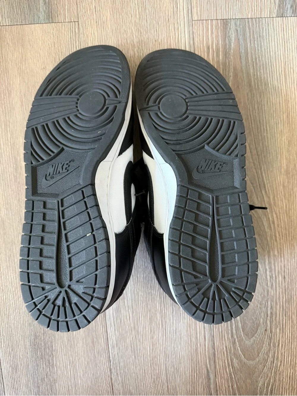 Nike Mens Low Panda Dunks